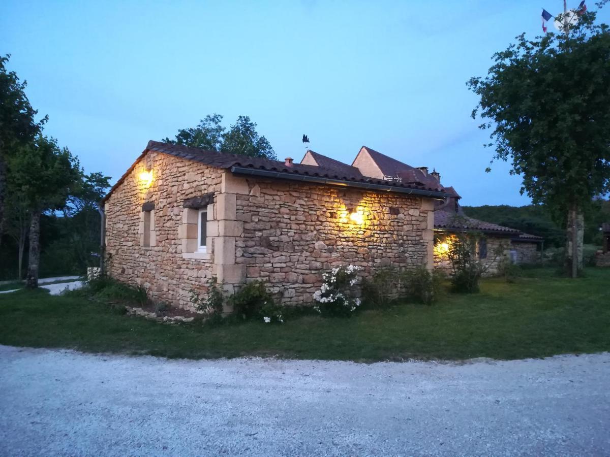 O Reve De Gabriel Bed & Breakfast Saint-Amand-de-Coly Екстериор снимка